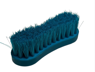 Маленькая щетка (цвета в ассортименте)