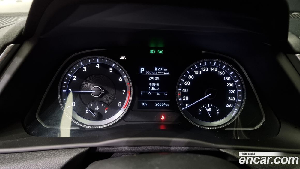 Hyundai Sonata (DN8) 2.0 (04.2020)