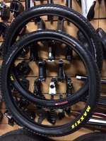 Велопокрышка Maxxis Holy Roller 26" 2.40