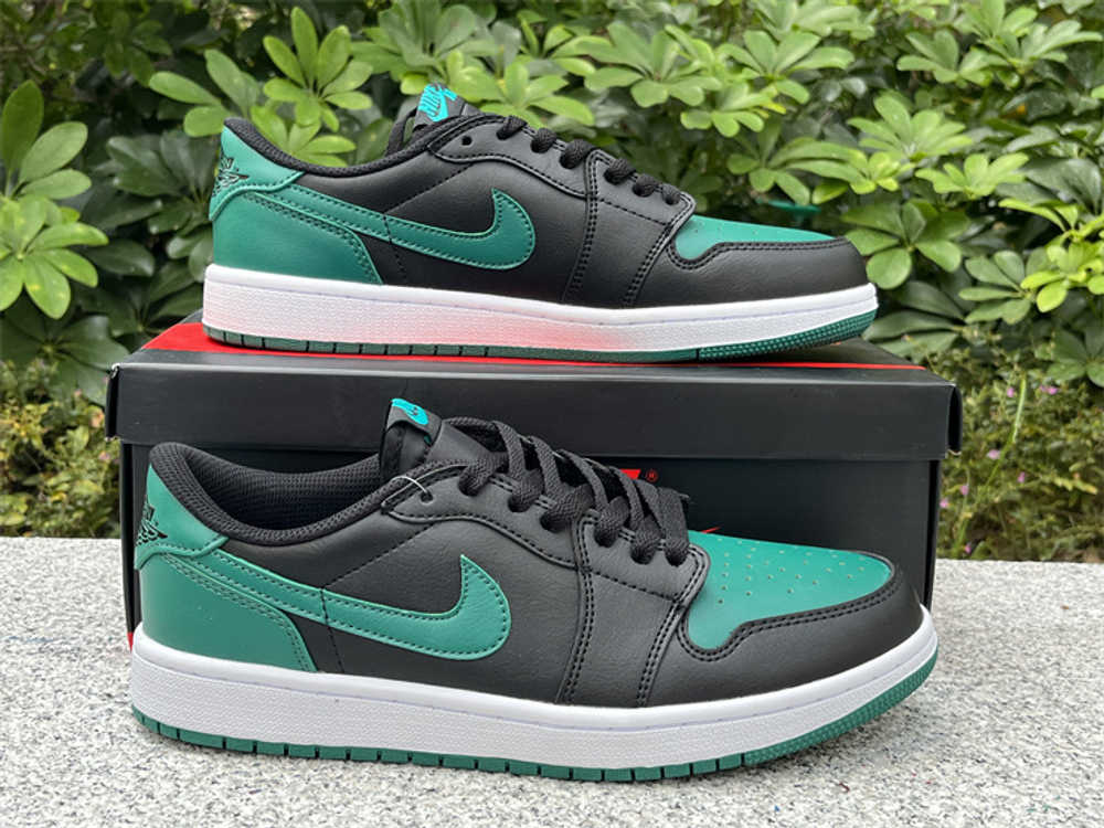 Air Jordan 1 Low   CZ0775-036