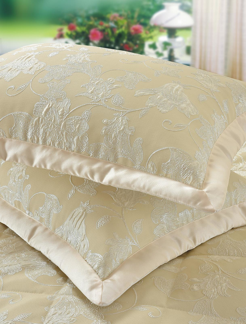 Покрывало 240х260 Sofi De MarkO Владлен молоко