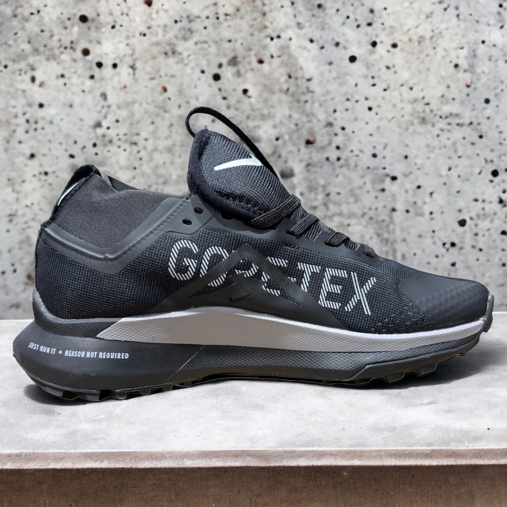 Zoom pegasus 36 trail gore-tex black on sale