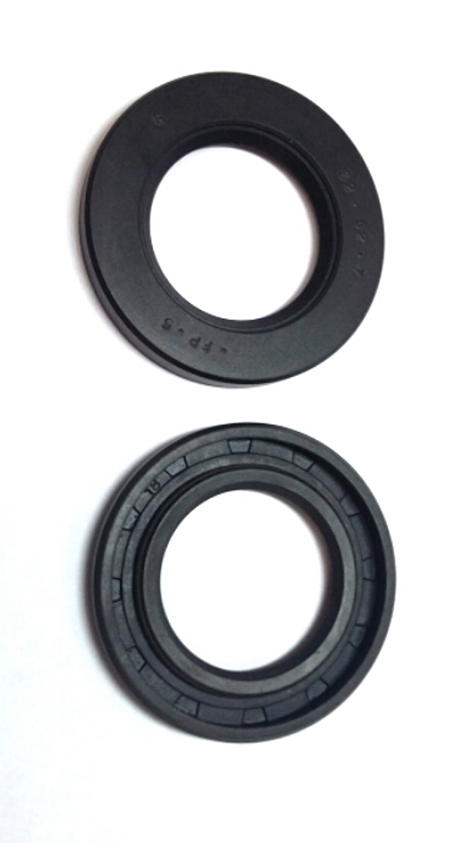 Сальник бака 32x52x7