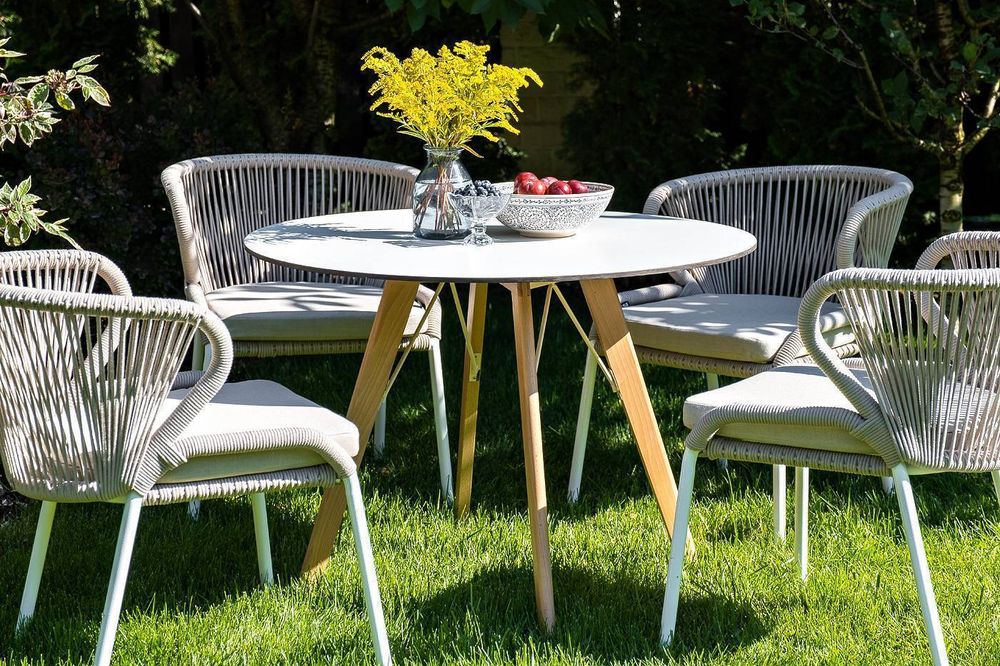 "Милан" стул плетеный из роупа, каркас алюминий белый шагрень, роуп бежевый круглый, ткань бежевая