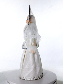 Фарфоровая кукла коллекционная Снегурочка в кокошнике. Новогодняя игрушка под ёлку ручной работы