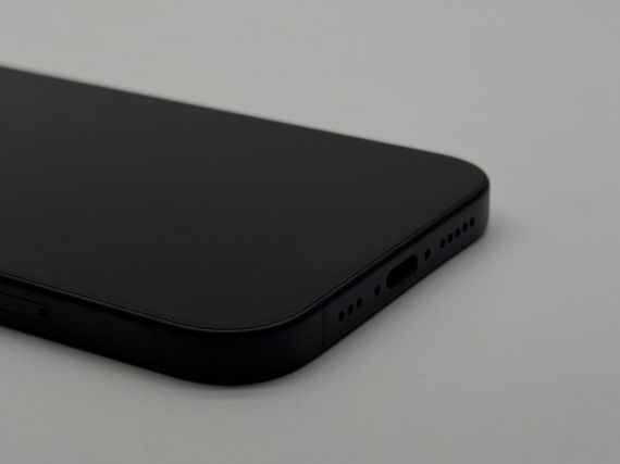 iPhone 16 256GB Black