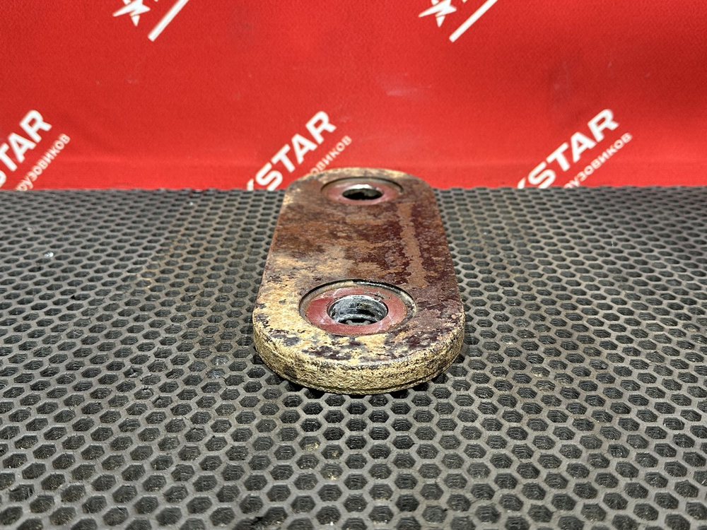 Серьга рессоры