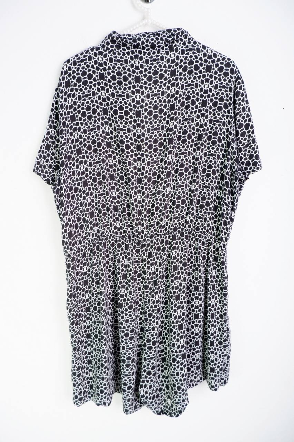 Комбинезон Monki в монохроме, маркировка L, визуально на 48 размер