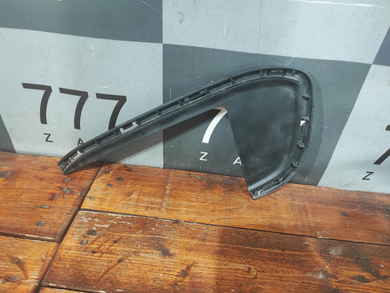 Накладка решетки радиатора левая Kia Sportage 4 (QL) 18-22 Б/У Оригинал 86353F1600