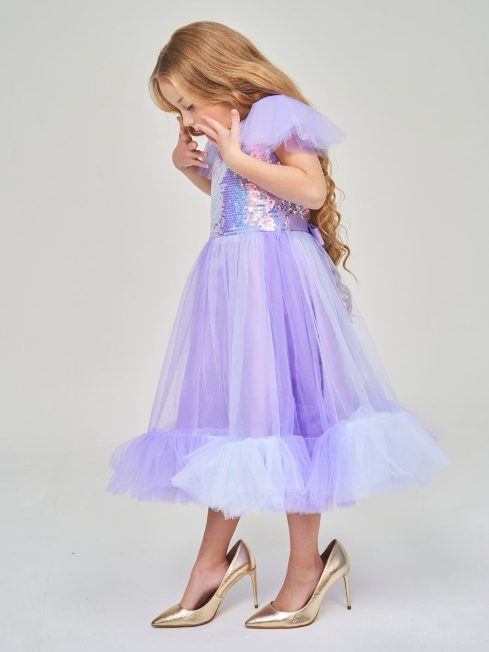 Пышное платье с пайетками на новый год