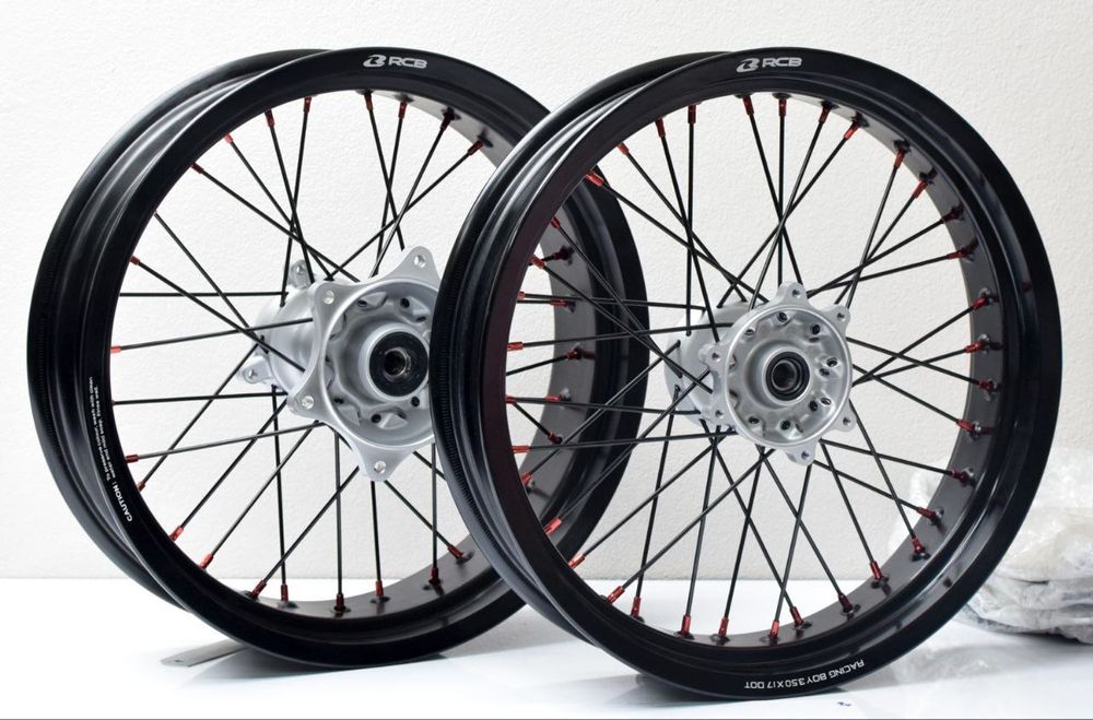 Motard wheel set for Honda CRF300L-Rally. 17 inches rims. Black/Red (ABS/non ABS)