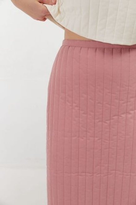 Стеганая юбка розового цвета