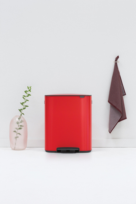Мусорный бак Bo Pedal Bin 2x30л Brabantia Пламенно-красный