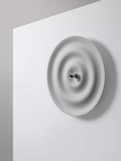 Современный настенный светильник с плавными волнообразными формами