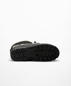 OYSHO Трикотажные сапоги на шнуровке, черный