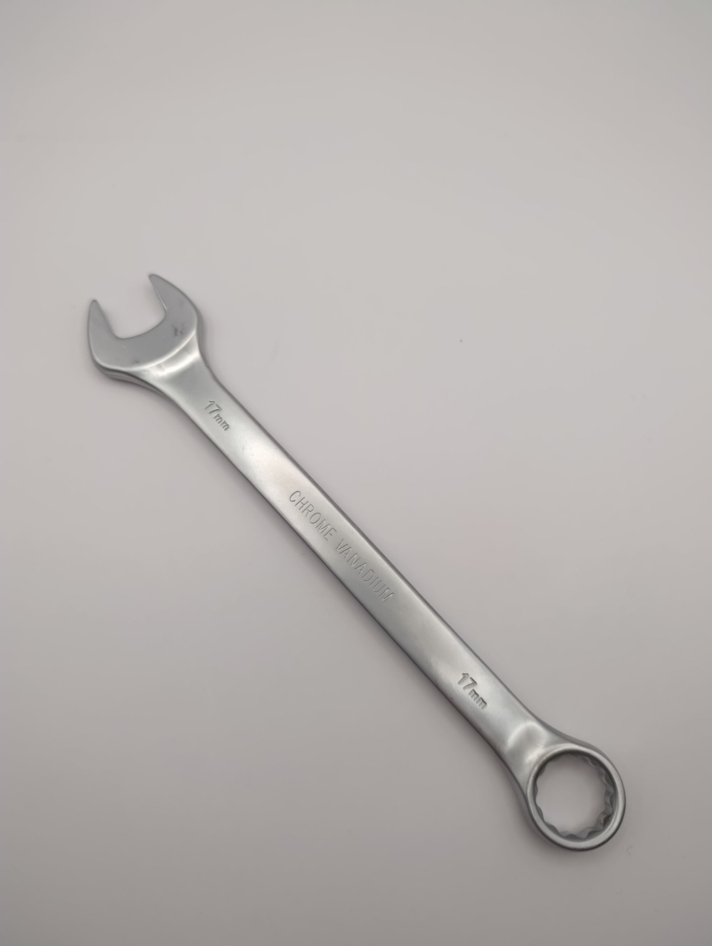 Ключ комбинированный на 17мм