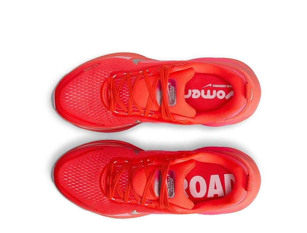 Кроссовки для бега женские Nike Vomero 18 W Розово-Оранжевые