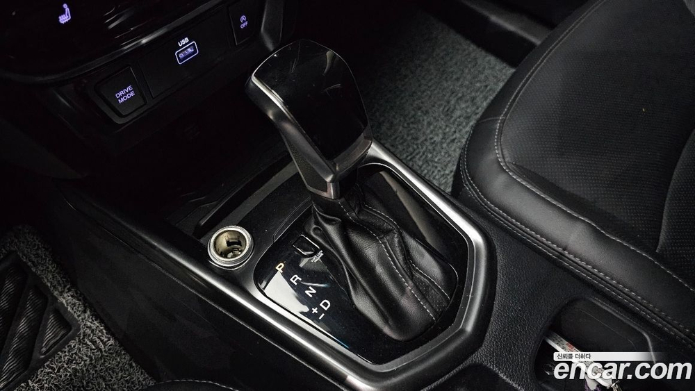 KG Mobility (Ssangyong) Very New Tivoli Дизель 1.6 2WD (11.2019)