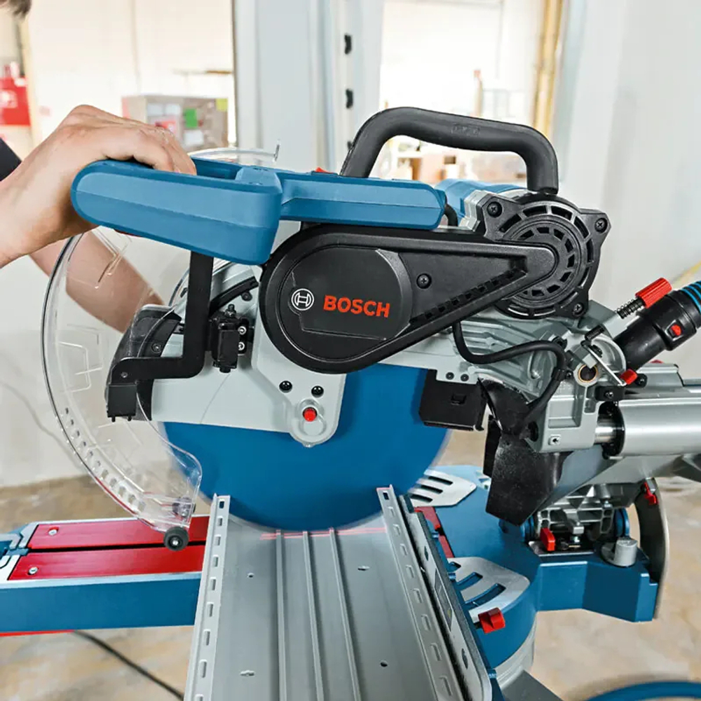 Торцовочная пила Bosch GCM 12 SDE