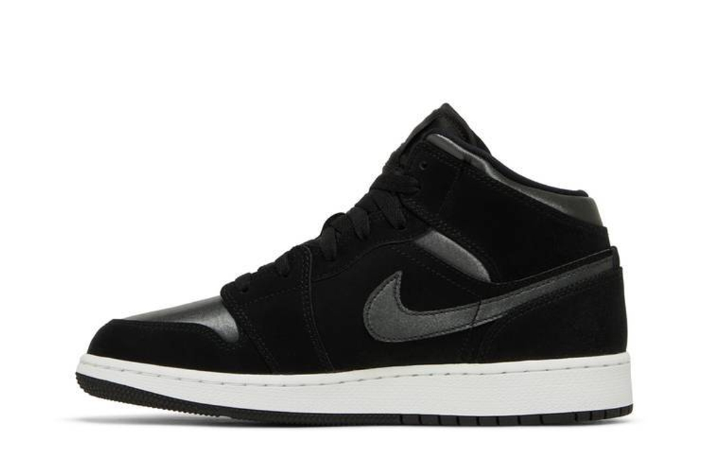 Кроссовки Jordan Air Jordan 1 Mid (Женская размерная сетка)