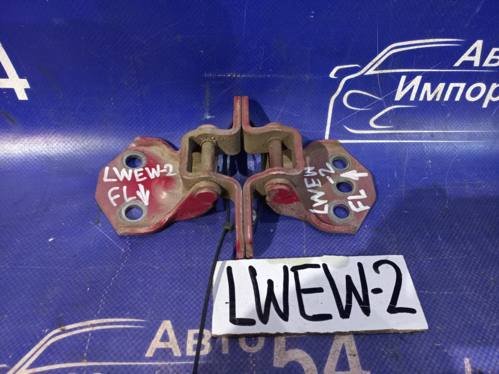 Петля двери передней левой MAZDA MPV 2001