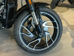 Мотоцикл Harley-Davidson Sport Glide Softail (2023) c НДС