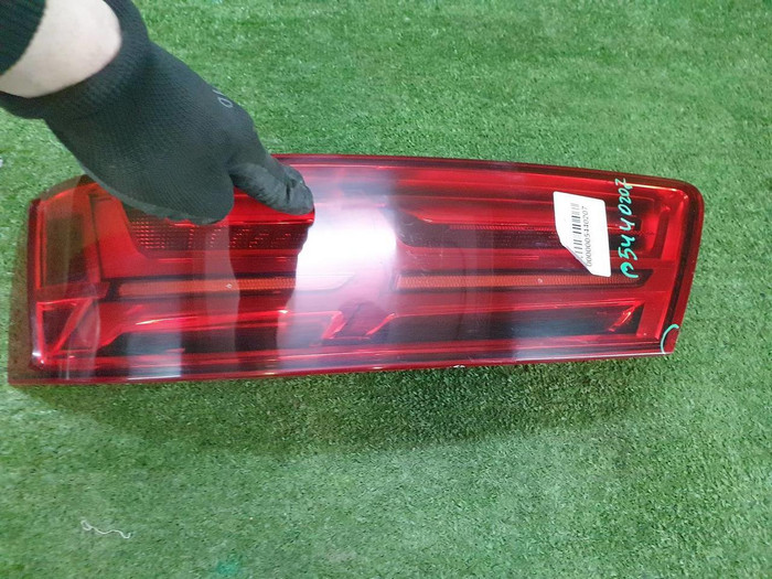 Фонарь левый Audi Q7 2 (2015-2019)