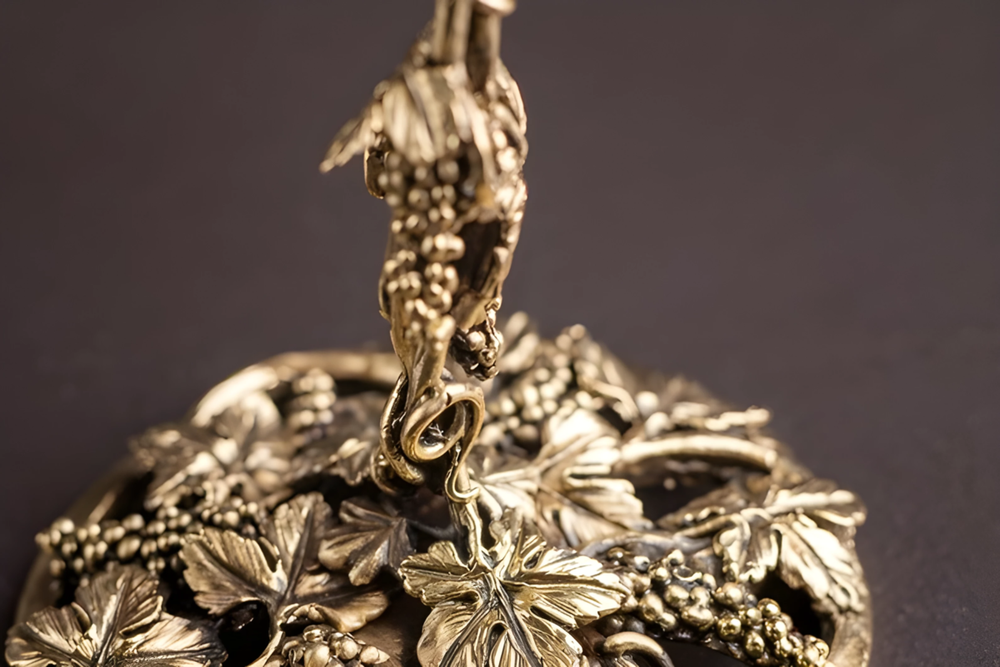 Бокал для вина "Виноград" в подарочном футляре