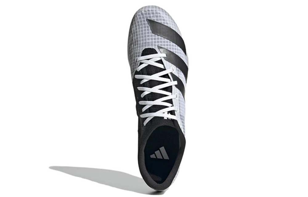 Кроссовки Adidas Distancestar