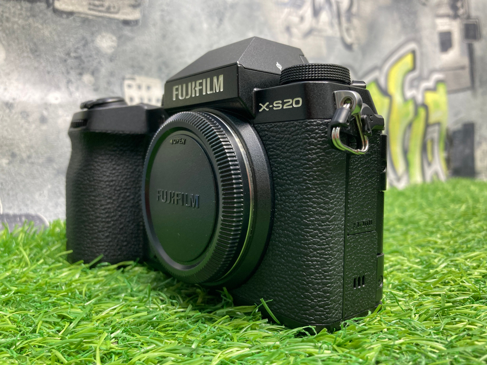 FujiFilm X-S20 7.200 кадров