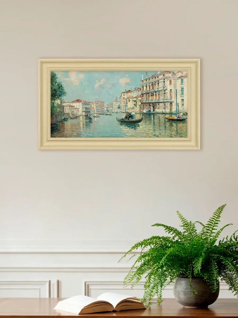 Картина настенная интерьерная в раме