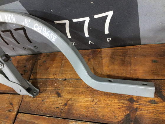 Петля крышки багажника правая Kia Rio 4 17- Новая 79220H0000