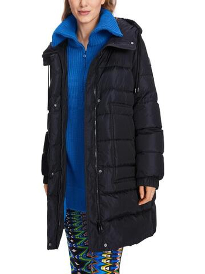 Marc Cain Пуховик стеганый с капюшоном