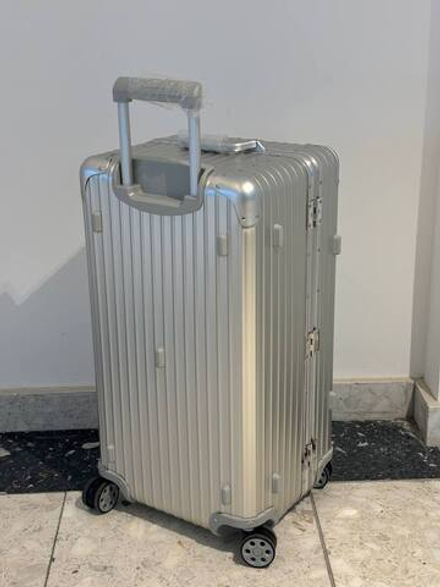 Чемодан Rimowa