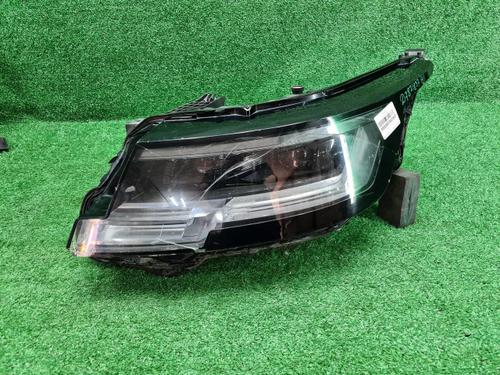 Фара левая Range Rover Vogue 5 L460 (21-нв) LED