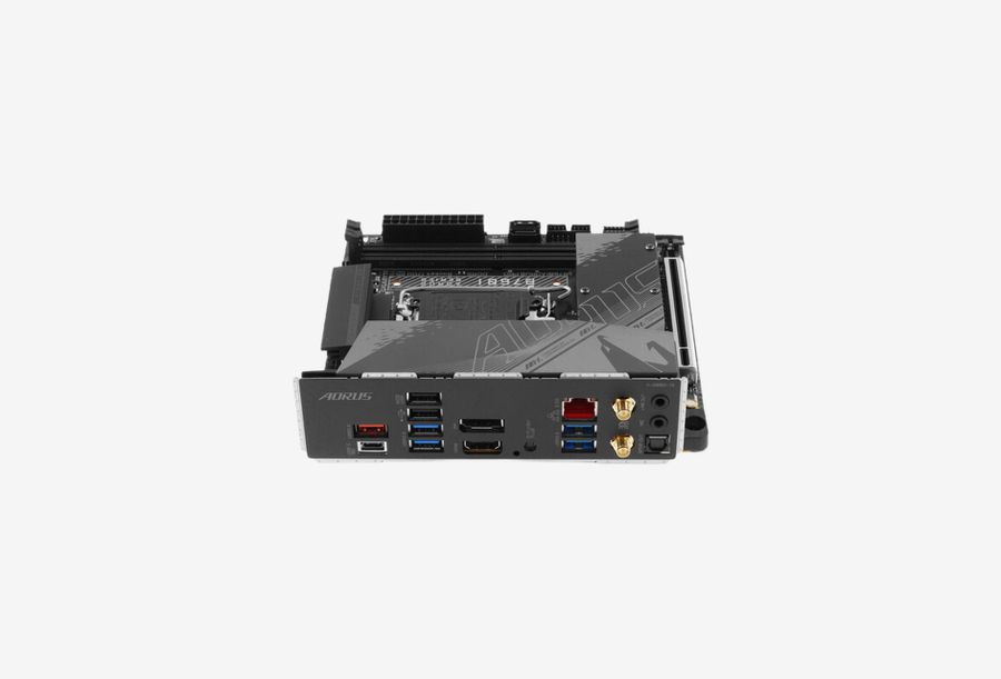 GIGABYTE B760I AORUS PRO_0426709110236