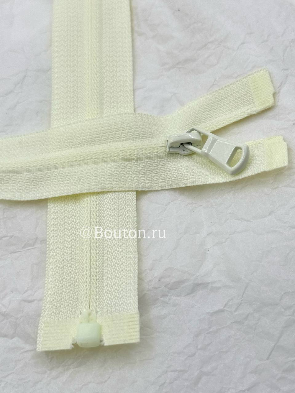 Молния потайная пастельно-желтая