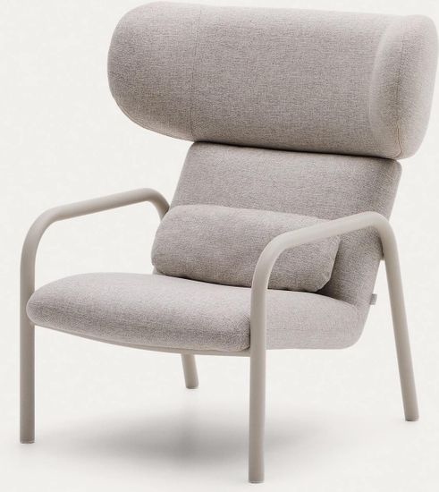 Кресло Inari бежевого цвета и стали с бежевой отделкой Испания La Forma