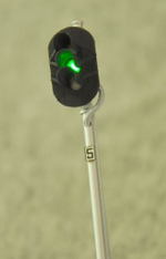 Светофор трехзначный мачтовый светофор Тип ЖKЗ (HO, 1:87)