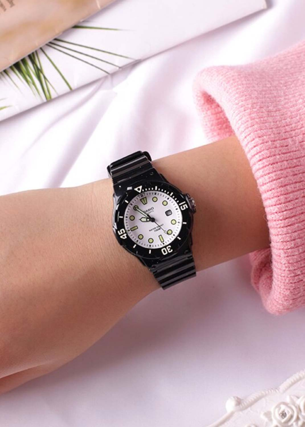 Женские наручные часы Casio Collection LRW-200H-7E1