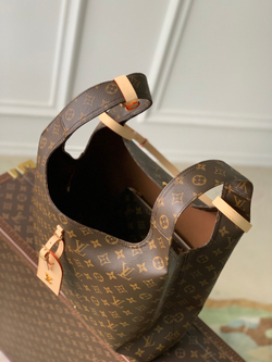 Louis Vuitton Atlantis GM