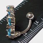 Украшение для пирсинга пупка "Гроздь" с голубыми кристаллами. Медицинская сталь
