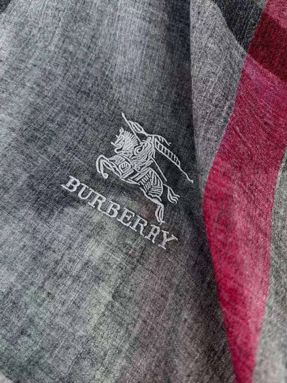 Шарф Burberry