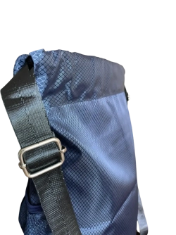 Рюкзак спортивный непромокаемый с отделом для обуви синий QOZA, 25 л