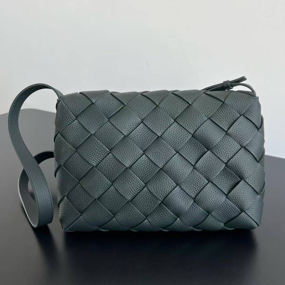Сумка через плечо Bottega Veneta Diago Large
