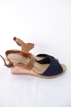 Босоножки Pesaro стильные 40 размер