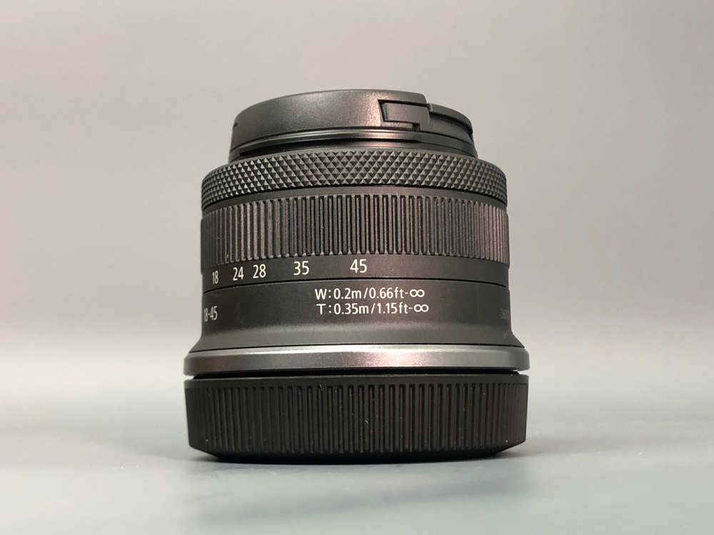 Canon EOS R100 + 18-45 IS STM