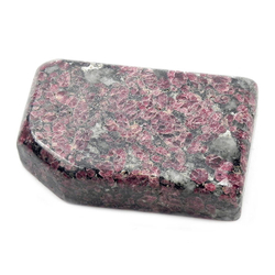 Подставка-пластина эвдиалит асс.