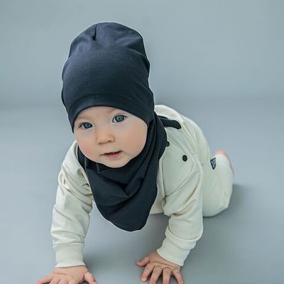 Bb team hat &amp; kerchief set 3-18 months - Graphite