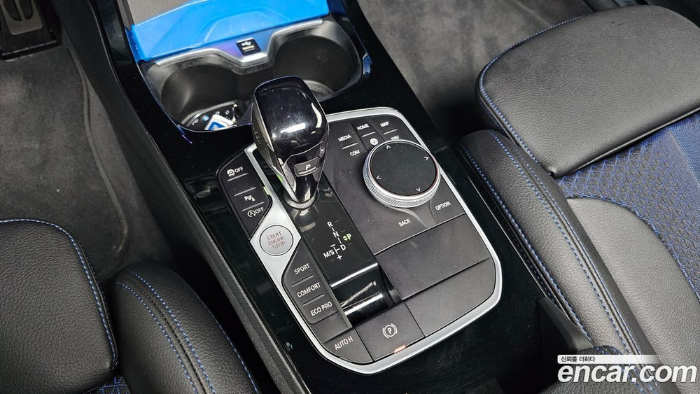 BMW 1 Series (F40) 120i M Sports (10.2023)
